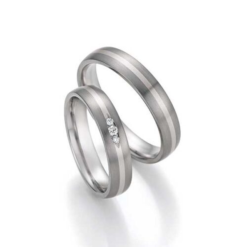 Tweekleurige titanium trouwringen