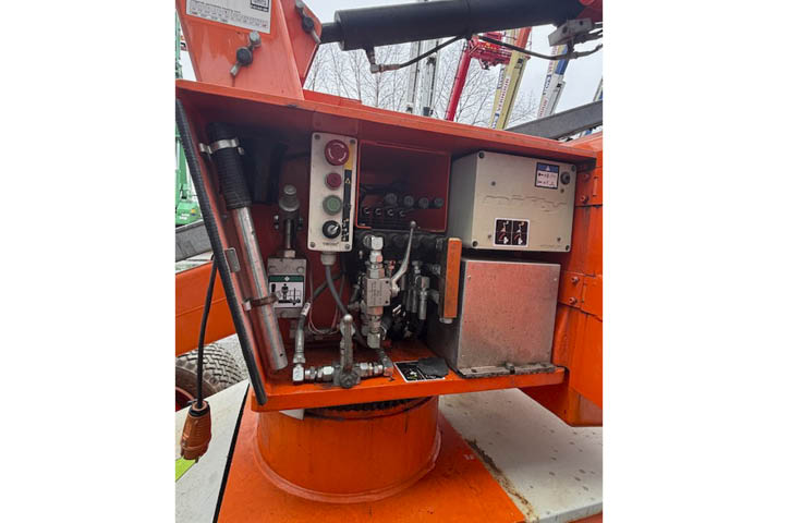 HR12NE_2013 - Afbeelding 6