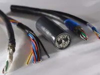 Draad en kabel voor defensie en militaire mobiliteit – idetrading.com Draad en kabel voor defensie en militaire mobiliteit