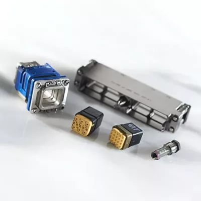 DEUTSCH DMC-M EN4165 connectoren TE Connectivity