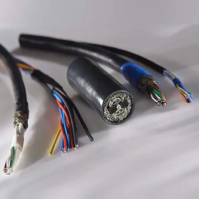 Draad en kabel voor alle elektrotechnische markttoepassingen