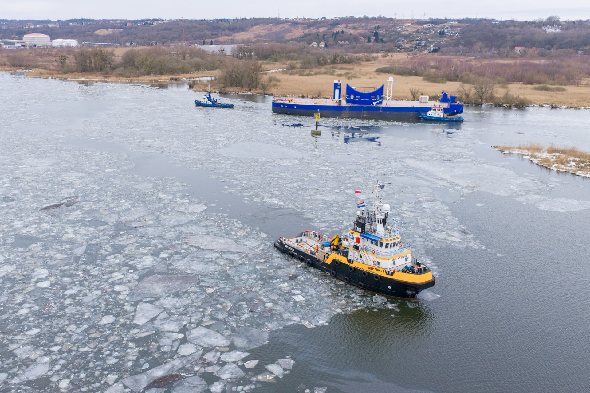Neptun 11 tow
