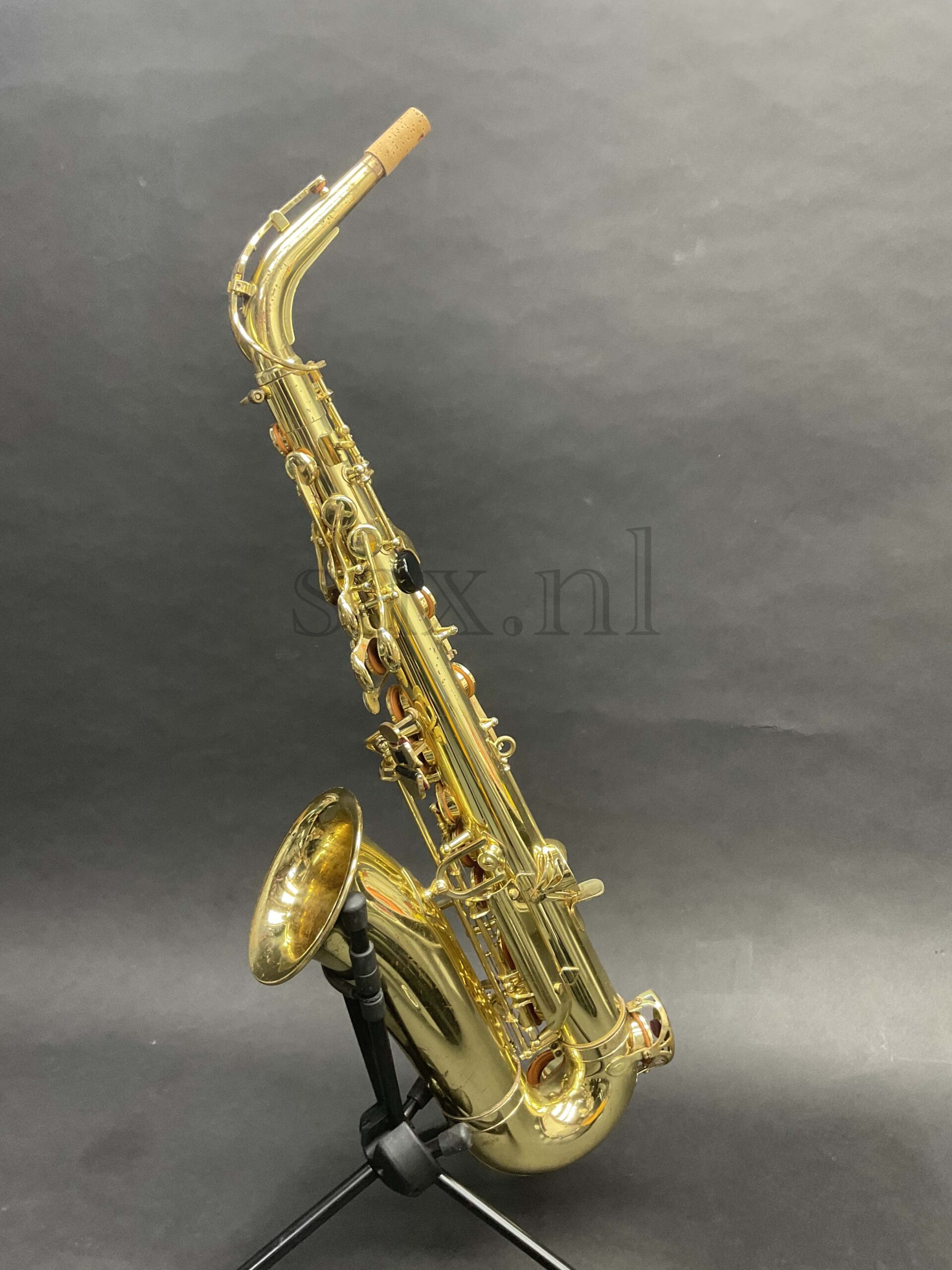 Yamaha YAS-32 Purple Logo Altsaxofoon - Maarten Prins Saxofoons